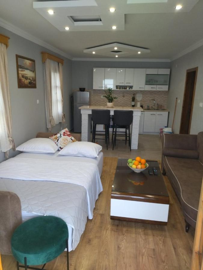 Apartment Ksenija Kotor Ngoại thất bức ảnh